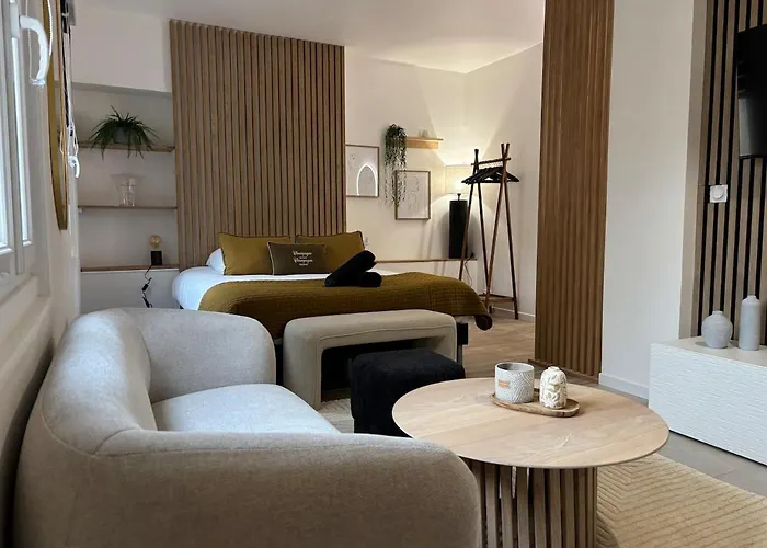 Le Lodge